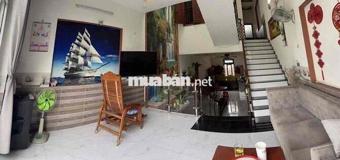 Nhà Chợ Phú Chánh 1 trệt 3 lầu sát góc chính chủ