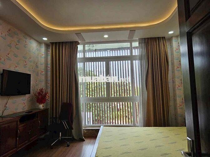 CHO THUÊ NHÀ MẶT TIỀN HÀ THỊ ĐÁT FUNL NỘI THẤT