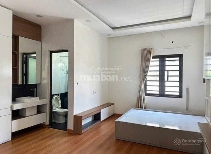 Nhố Karaoke Ngô Văn Sở Đường 10m5 lề 7m5