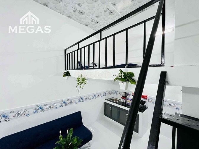 DUPLEX NGAY NGÃ 4 BỐN XÃ - GẦN ĐẦM SEN - ĐẦY ĐỦ TIỆN NGHI