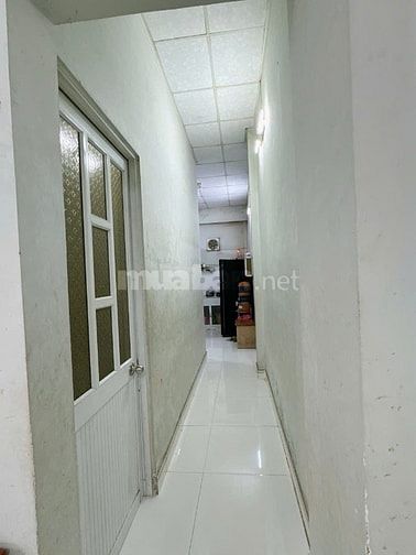 nhà cấp 4 gần đường Nguyễn Du, P Dĩ An , TP Hồ Chí Minh 