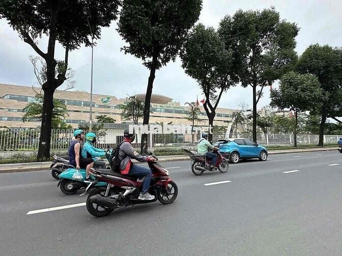 BIỆT THỰ MINI NGUYỄN VĂN CÔNG – VIEW NGẮM MÁY BAY – 4 TẦNG ĐẸP LONG