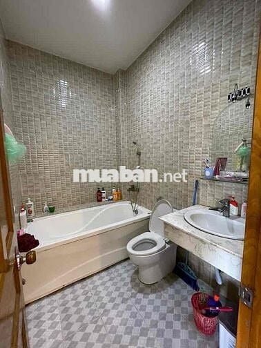 GẤP BÁN GIẢM NGAY 500tr Lê văn lương -hẻm 12m xe tải tránh - dt 162m2