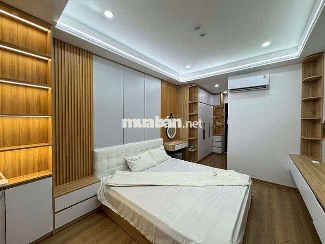 NHÀ MỚI ĐẸP  PHỐ DƯƠNG VĂN BÉ SỔ ĐỎ PHÂN LÔ CHÍNH CHỦ THANG MÁY NHẬP .