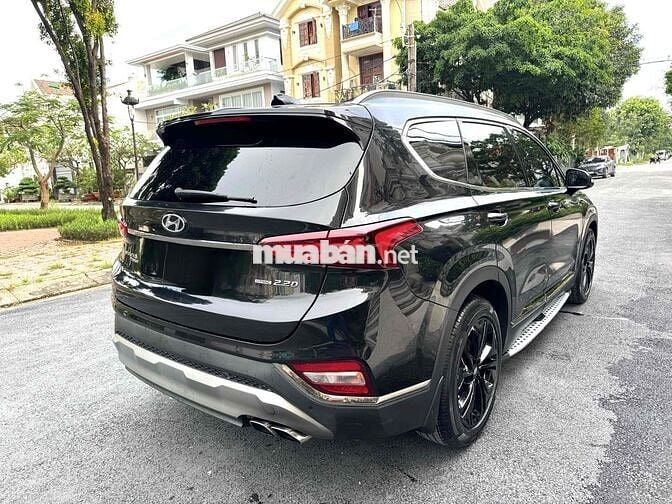 Hyundai Santa Fe 2021 2.2L Premium - 63000 km