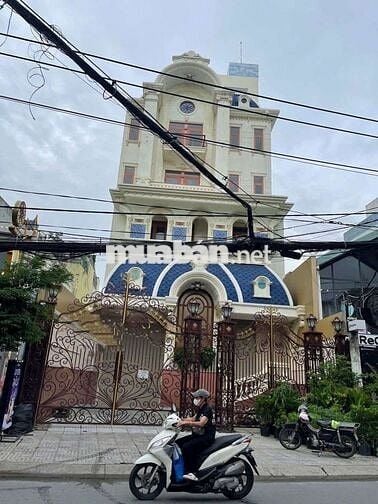Tòa nhà 18 Phòng Mặt tiền Nguyễn Văn Khối