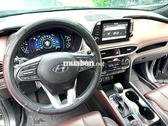 Hyundai Santa Fe 2021 2.2L Premium - 63000 km