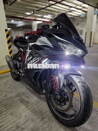 🏍️ Cần bán Kawasaki ZX25R 4 máy, full đồ chơi