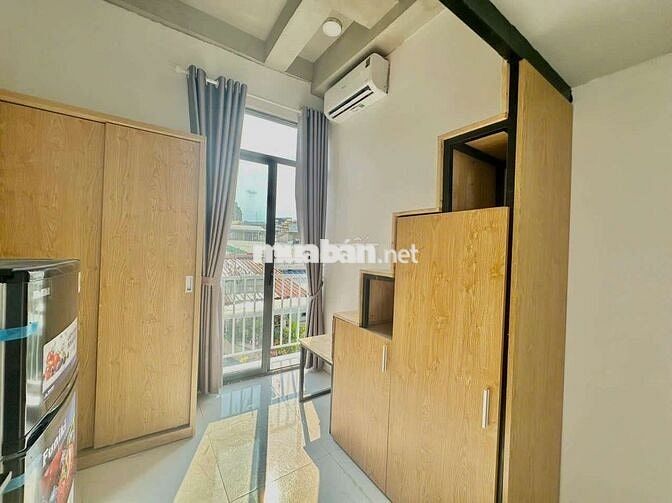 Duplex Ban Công Sát Vách Quận 1