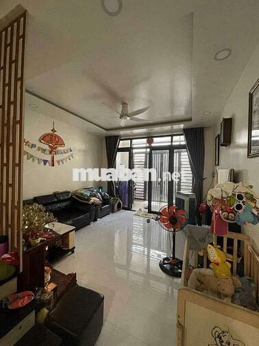 NHÀ 5 TẦNG LỆCH TẦNG HẺM 10M KINH DOANH,GARA 2 ÔTÔ*4,2x20*LÊ ĐỨC THỌ