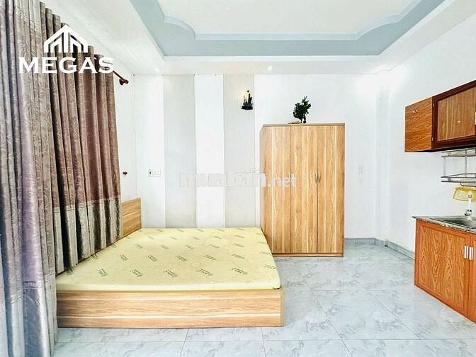 🌟PHÒNG BAN CÔNG GIÁ SIÊU RẺ - FULL NỘI THẤT - NGAY CÔNG VIÊN LÀNG HOA
