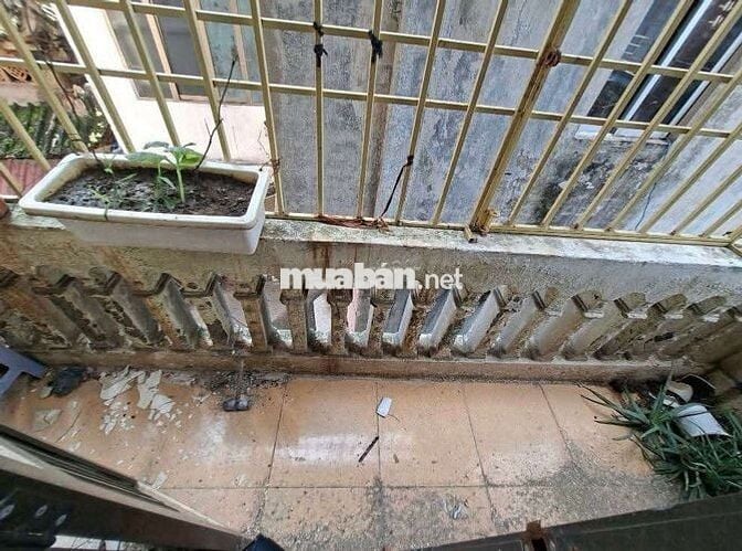 LÔ GÓC 3 MẶT THOÁNG , PHÂN KHÚC HÀNG HIẾM QUẬN HABATRUNG. NGÕ 3 GÁC .