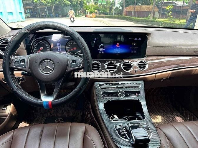 Mercedes Benz E Class 2017 E250 - 7 vạn 🔥🔥🔥