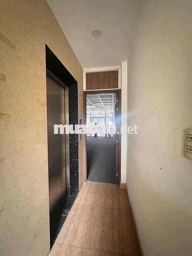 !!!CHO THUÊ NHÀ 640M2 8 TẦNG -8 PHÒNG CÓ THÀNH MÁY - TRUNG TÂM QUẬN 1