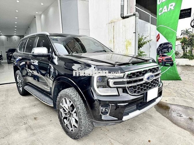 Everest Titanium 2023 4x4 - 50.000 km - hỗ trợ góp