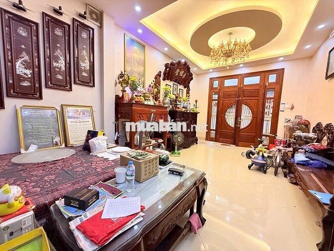 Bán nhà GIẢNG VÕ, DT 40m2, NGÕ RỘNG, GẦN PHỐ, DÂN XÂY, THANG MÁY Bán nhà GIẢNG VÕ, DT 40m2, NGÕ RỘNG, GẦN PHỐ, DÂN XÂY, THANG MÁY