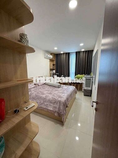 Bán chung cư Gateway tầng cao View biển 74m2