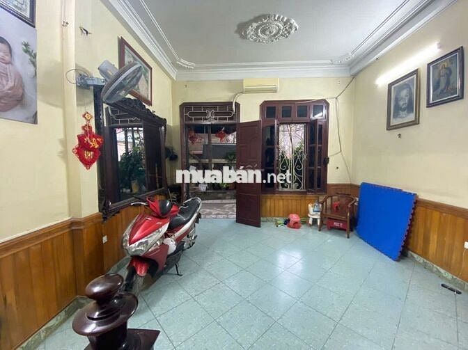 BÁN NHÀ NGÕ 175 ĐƯỜNG ĐỊNH CÔNG. 45M2 - 4 TẦNG. GIÁ CHỈ 6.95 TỶ.