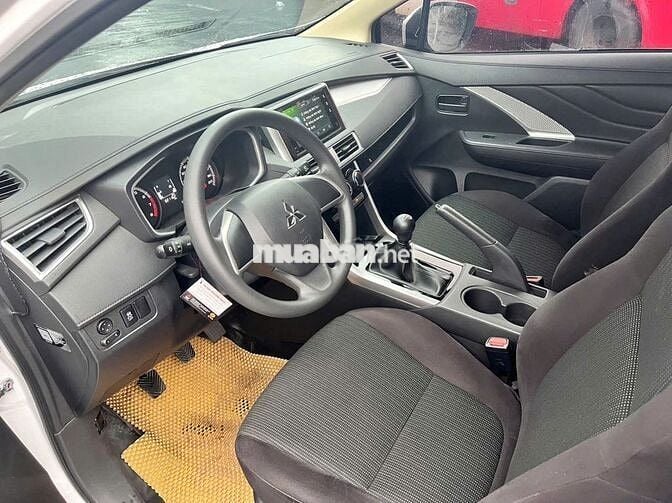 Mitsubishi Xpander 2024  - 21162 km- xe SỐ SÀN