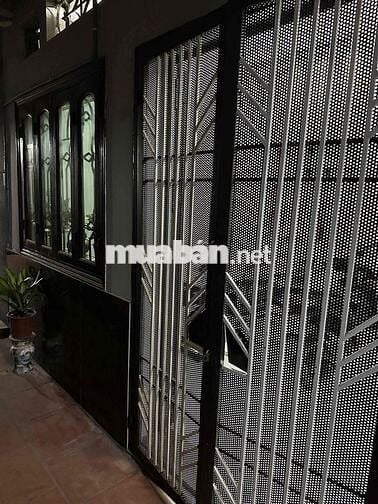 Chính chủ bán nhà ngõ 285 phố Đội Cấn