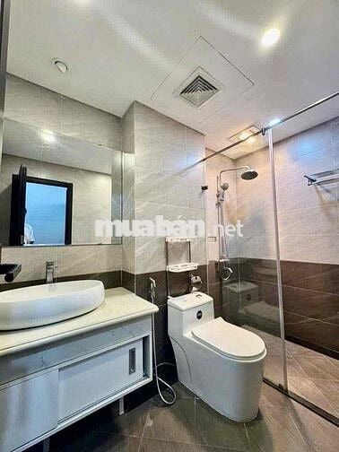 NHÀ PHÙNG CHÍ KIÊN-CẦU GIẤY-30M-5T-Ô TÔ ĐỖ CỬA-NGÕ Ô TÔ TRÁNH-8,8 TỶ