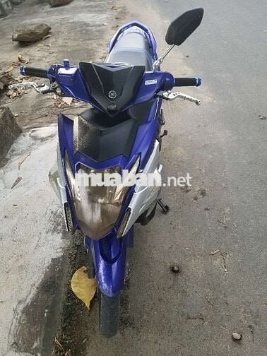 Xe mới , chạy tốt , đã tân trang 70%