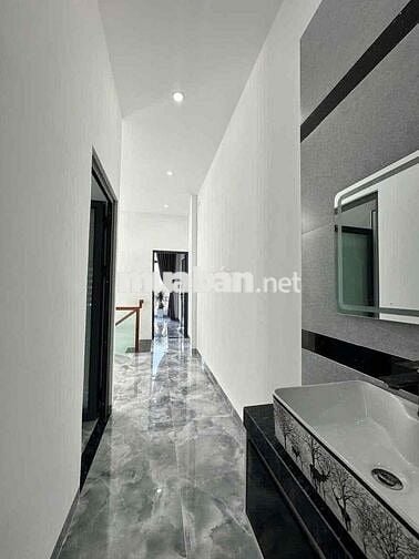 chính chủ bán nhà mới xây, không ngập lụt , kiên cố