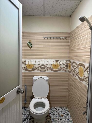 Nhà hẻm 30/4 gần vòng xoay gò đậu 2 phong ngủ, 2 wc thủ dầu một