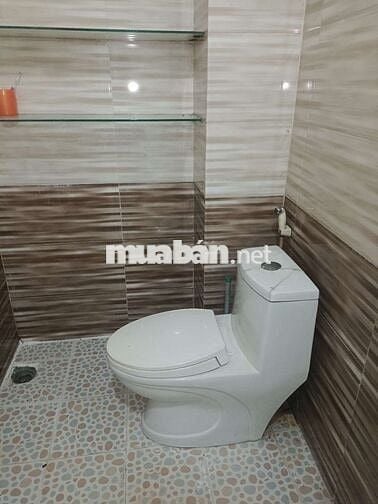 Nhà chính chủ cho thuê gần chợ hiệp Thành buôn bán nhỏ lẻ đường thong