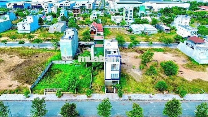 BÁN NHANH NỀN 6x17,5m MẶT TIỀN KINH DOANH, KDC ĐÔNG GIÁ CHỦ BÁN 1tỷ750