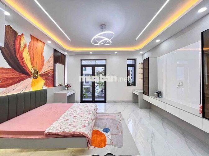 NHÀ 3 TẦNG FULL NỘI THẤT KHU HỒNG LOAN 6A