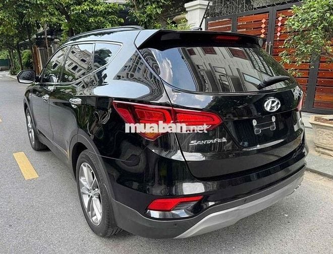 Hyundai Santa Fe 2017 2.4 AT 4 WD - 80000 km