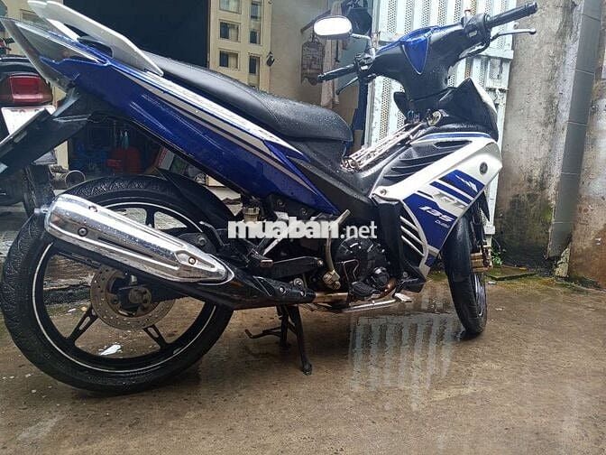 Xe zin chưa rớt đầu , đã làm nồi
