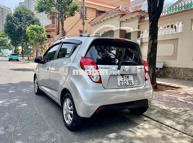 Chevrolet Spark 2015 LTZ 1.0 AT Zest
