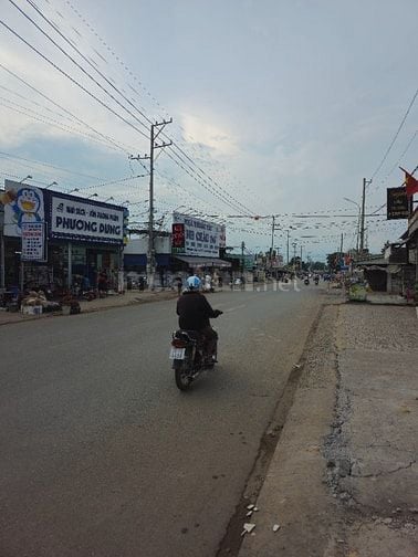 CẦN BÁN GẤP LÔ ĐẤT MT NGAY KCN THÀNH THÀNH CÔNG