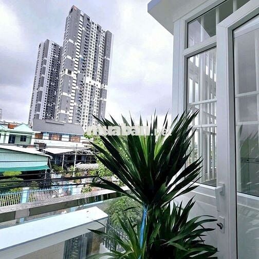 Nhà 1 trệt lầu hoàn công mặt tiền nguyễn Thiện thuật ngay làng đại học