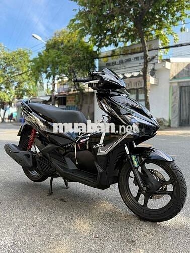 Air Blade 2018 B.số 43 đen bóng Góp trả trước 5tr