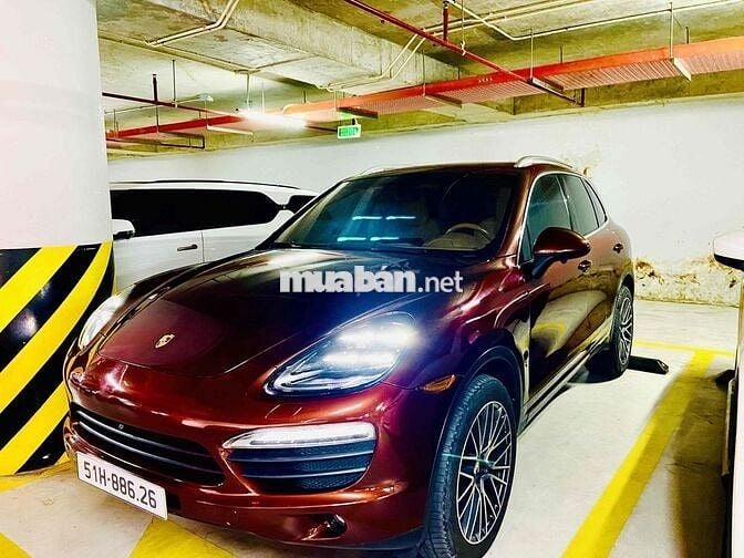 Porsche Cayenne 2011 GTS - 70000 km -  nhà dùng.