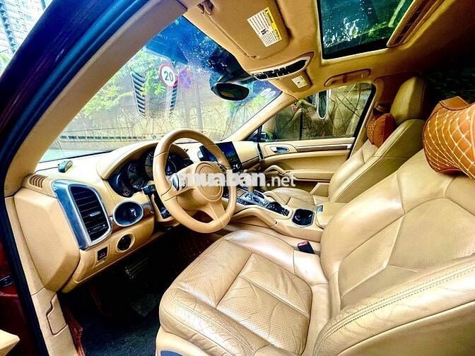 Porsche Cayenne 2011 GTS - 70000 km -  nhà dùng.