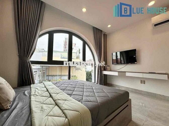 CĂN HỘ TÁCH BẾP MÁY GIẶT RIÊNG NGAY VÒNG XOAY LĂNG CHA CẢ