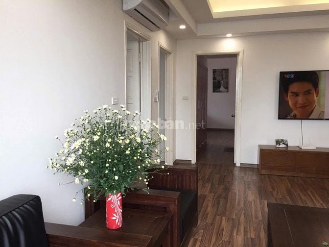 Bán căn hộ chung cư đầy đủ nội thất đã sửa đẹp, căn góc, 146m2!