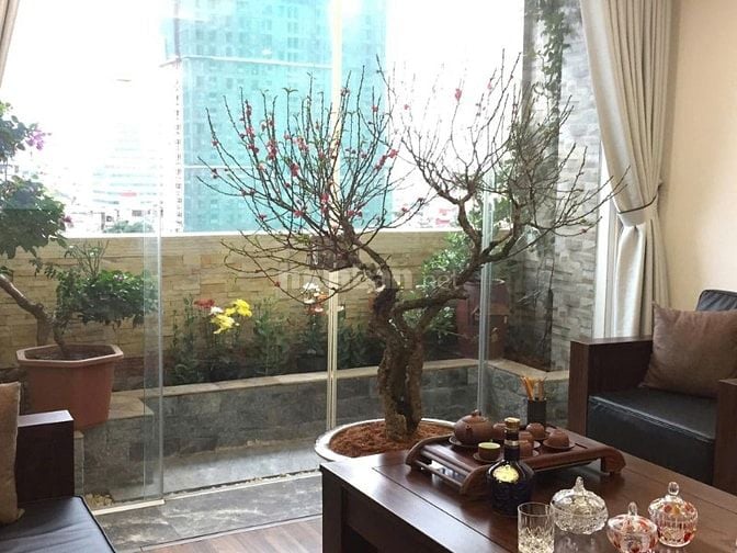 Bán căn hộ chung cư đầy đủ nội thất đã sửa đẹp, căn góc, 146m2!
