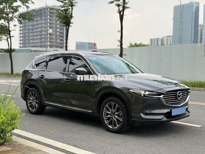 Mazda CX 8 2020 Luxury xám titan vip