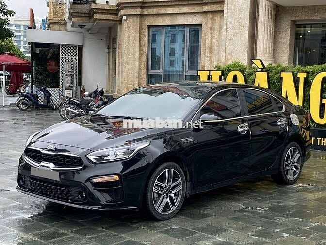 Kia Cerato 2022 bản premium 2.0 màu đen