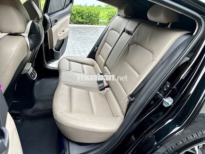 Hyundai Elantra 2022 bản 2.0 AT GLS - 19,000 km.