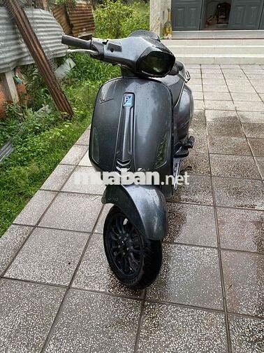 Cần Bán Vespa Sprint 2018