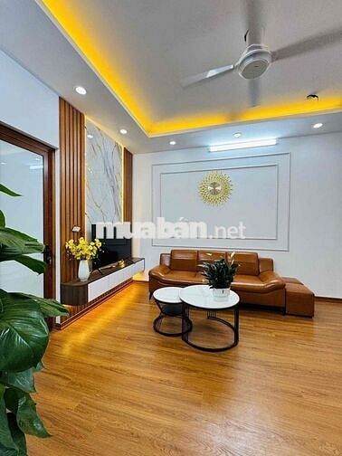 chính chủ bán căn góc đầu hồi thoáng mát ko chung đụng