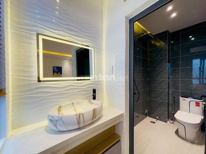 BÁN NHÀ NGUYỄN THÁI BÌNH TÂN BÌNH CHỈ 5 TỶ 100 SẴN HĐ THUÊ 28tr/ TH