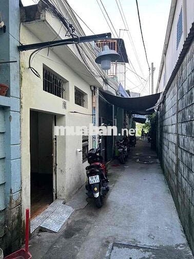 Nhà ở khu dân cư đông đúc, hẻm 3m , cách võ văn Vân 100m,