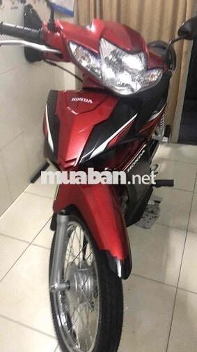 Wave Blade 110cc ĐK 2022 SD 4926 km BSTP mới 99%.